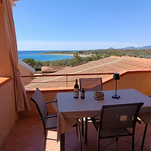 https://villa-laura-villaputzu.in-sardinia.net