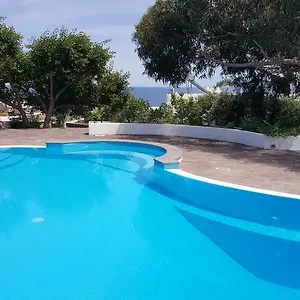 Frühstückspension La Rossa, Salina (Sicily)