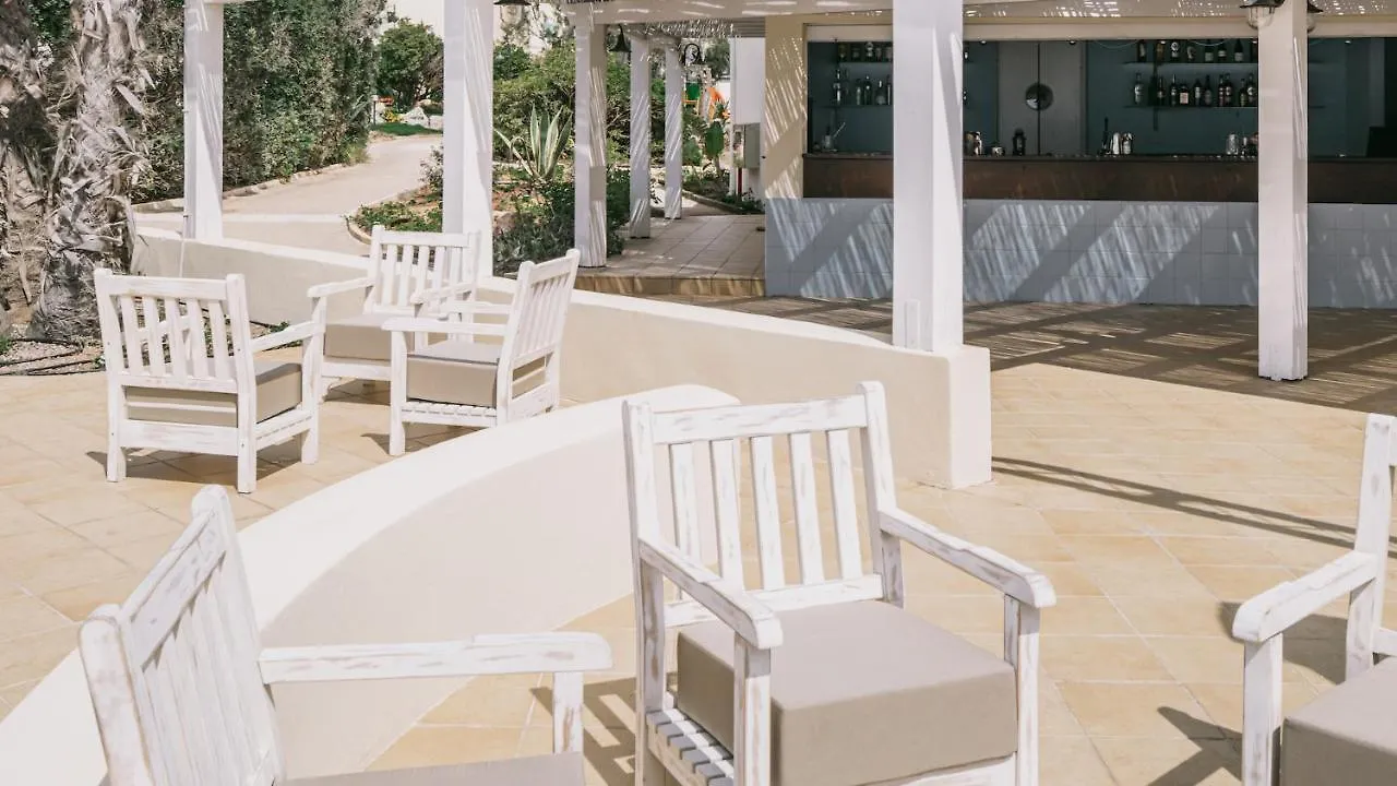 **** Hotel Mangia'S Favignana Resort Italien