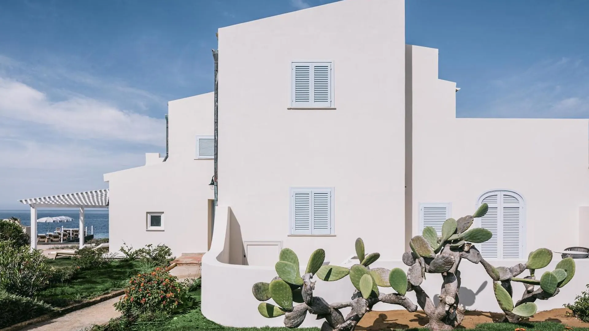 Mangia'S Favignana Resort Italy