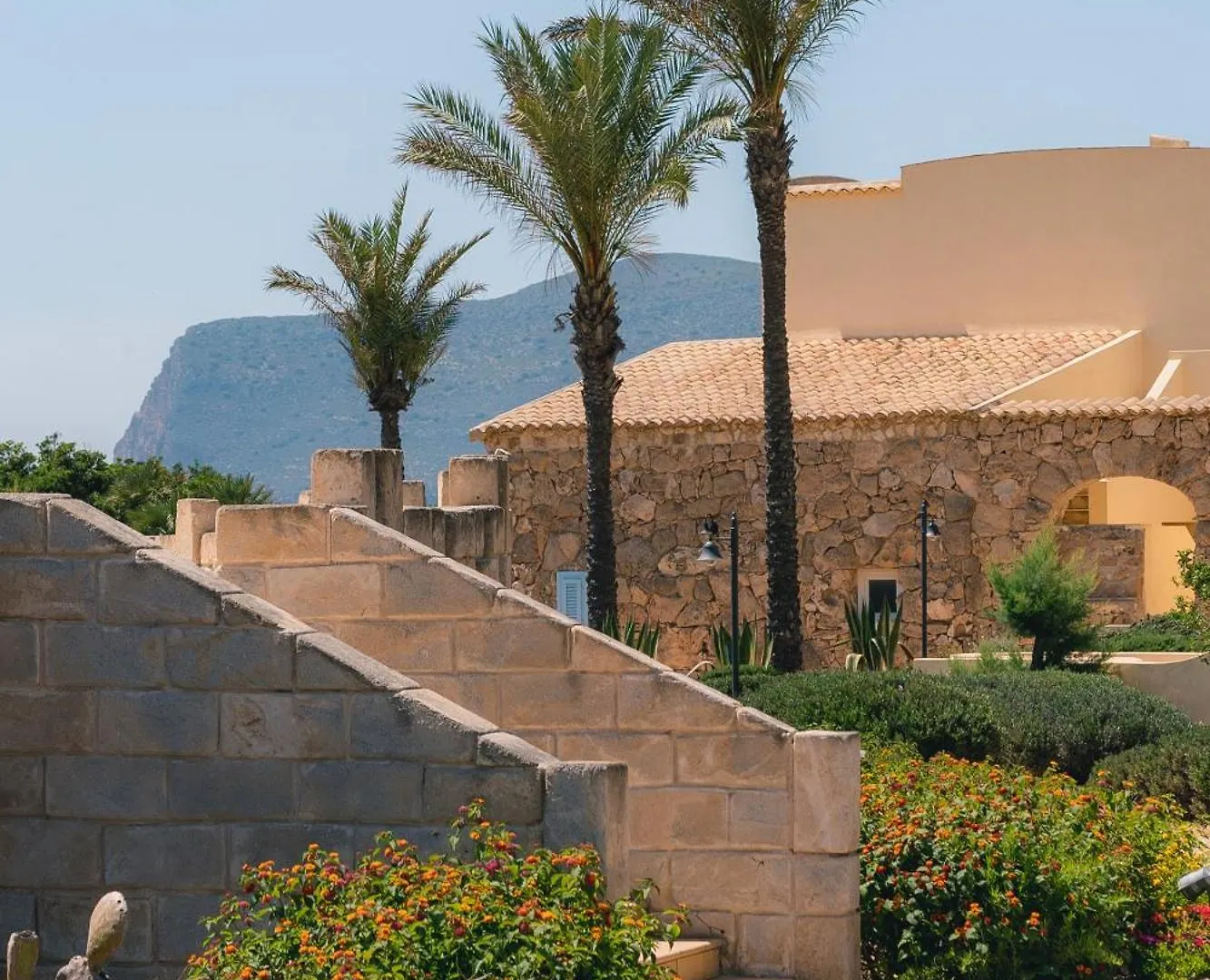 Mangia'S Favignana Resort Hotel